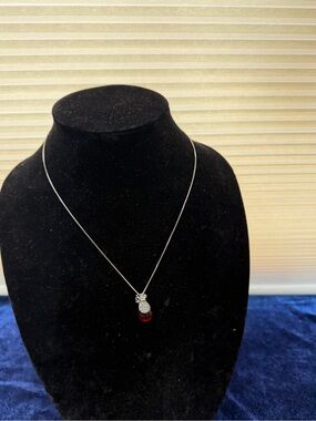 Vintage Sterling Silver Red Teardrop Diamond Accent Pendant Box Necklace 18 inch